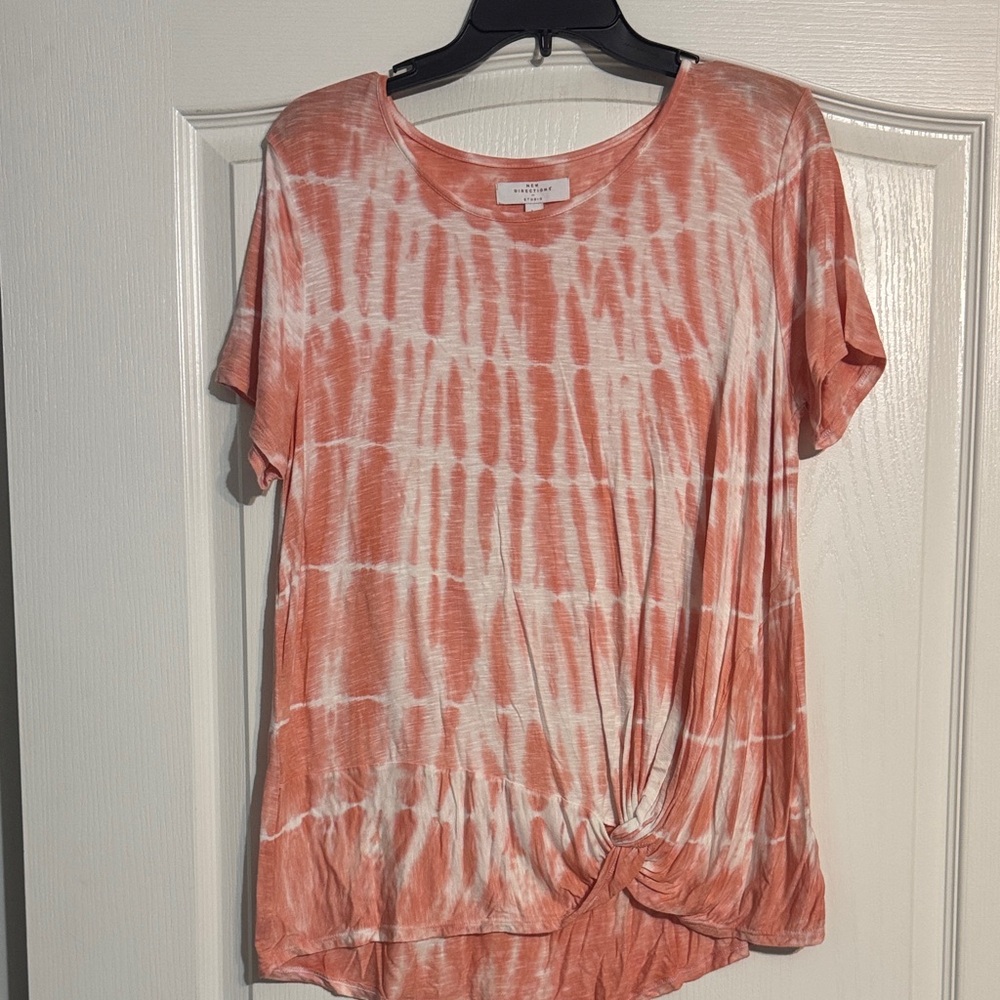 New Directions Peach Tie-Dye Short Sleeve Top